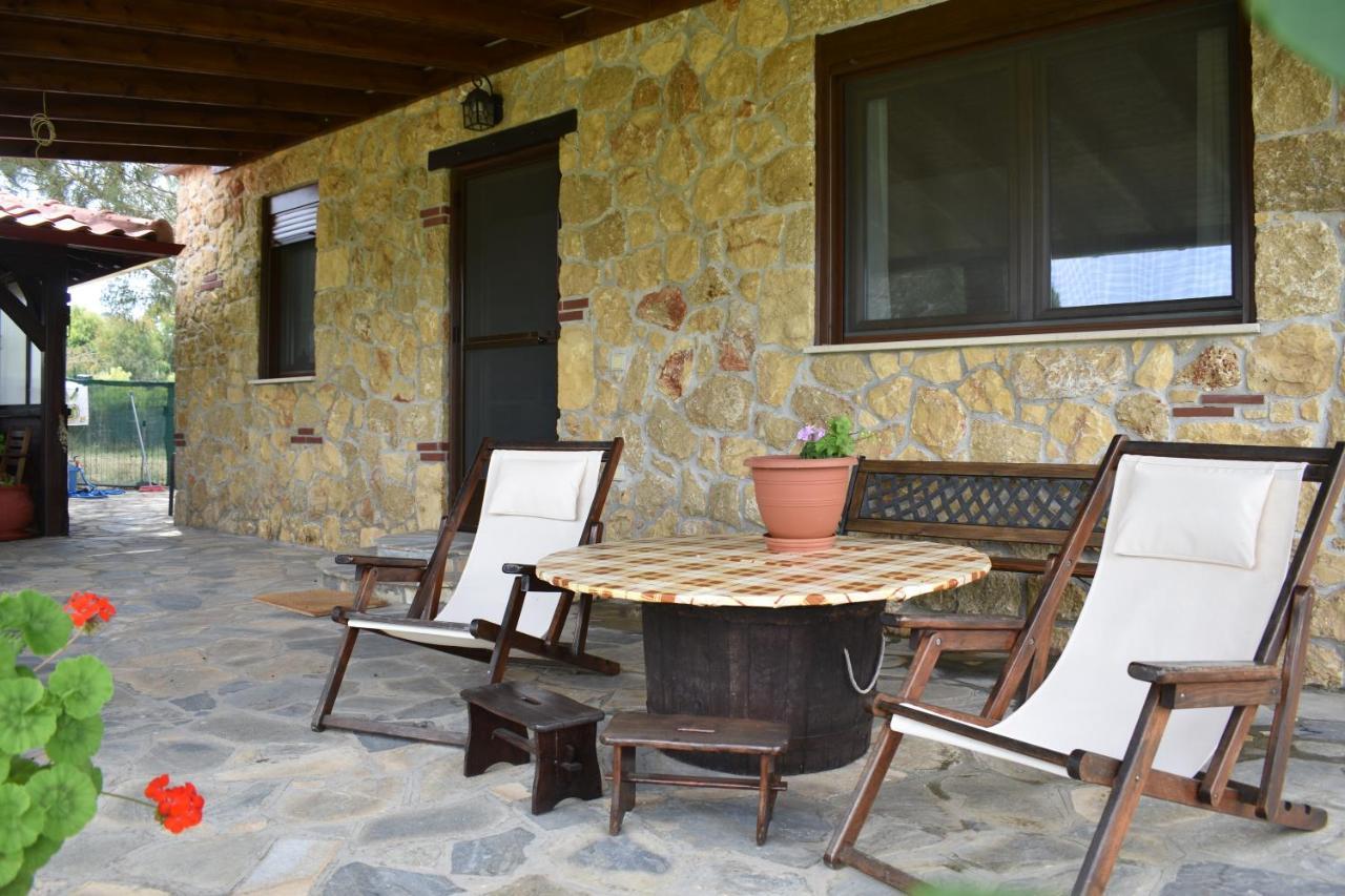 Konaki Guesthouse 오르모스 파나기아스 외부 사진
