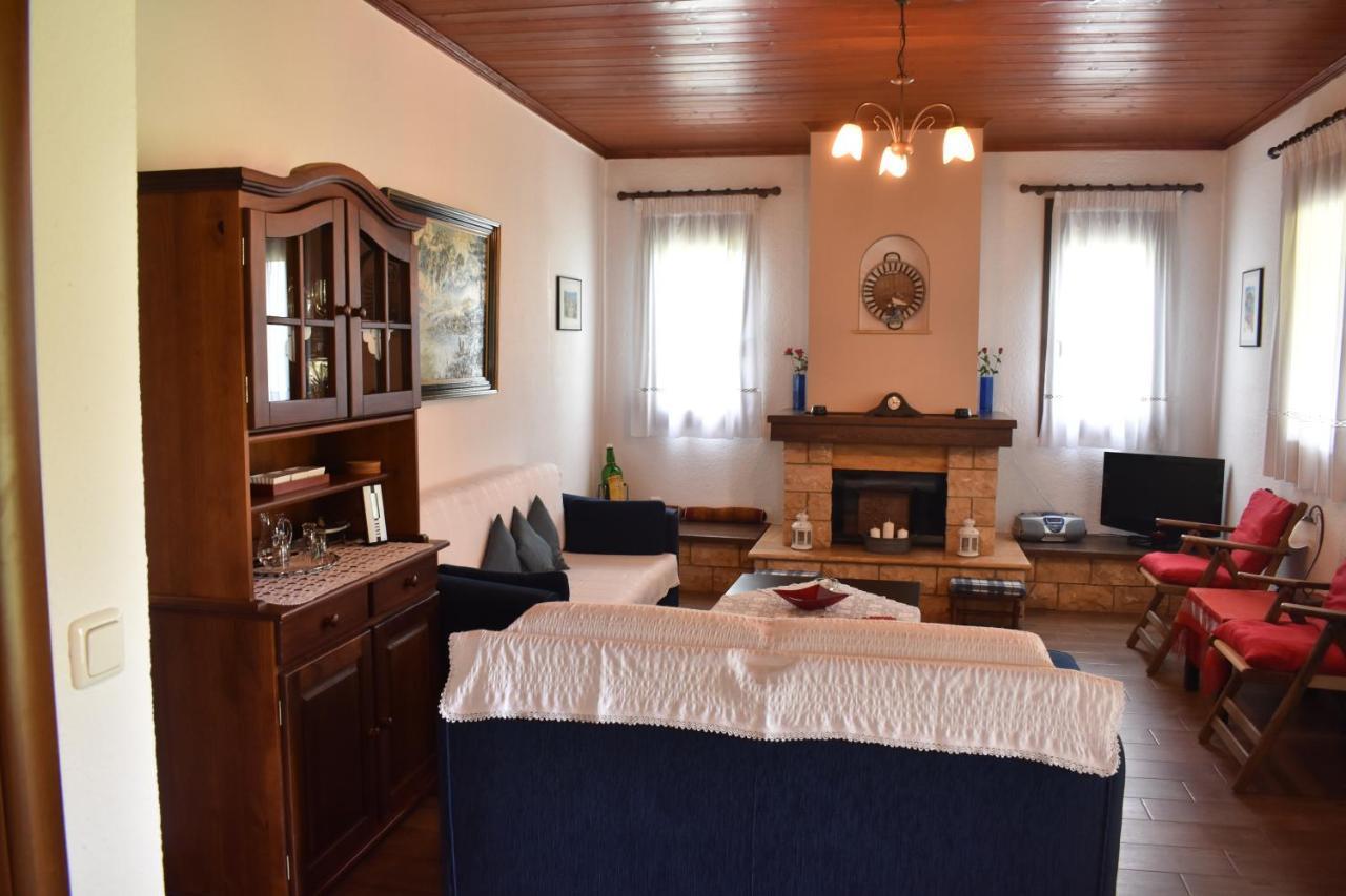 Konaki Guesthouse 오르모스 파나기아스 외부 사진