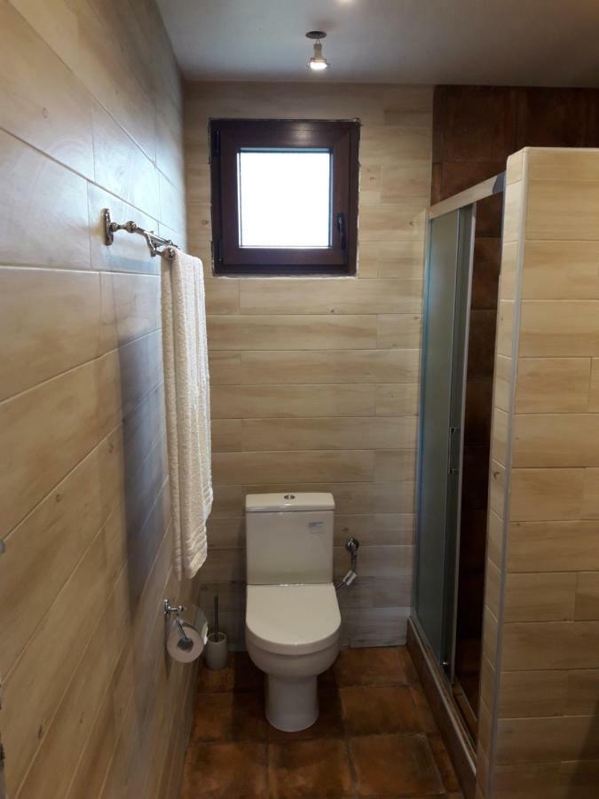 Konaki Guesthouse 오르모스 파나기아스 외부 사진